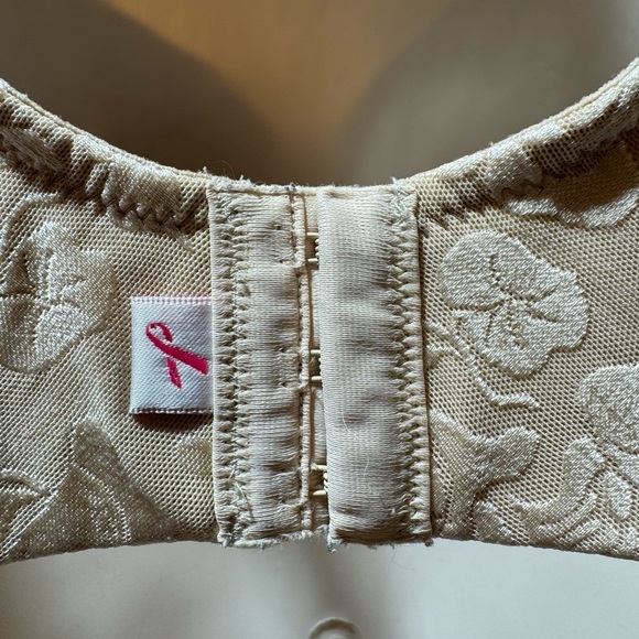 Wacoal Awareness Full Figure Seamless Wire Free Bra Sand 38D - Picture 9 of 10